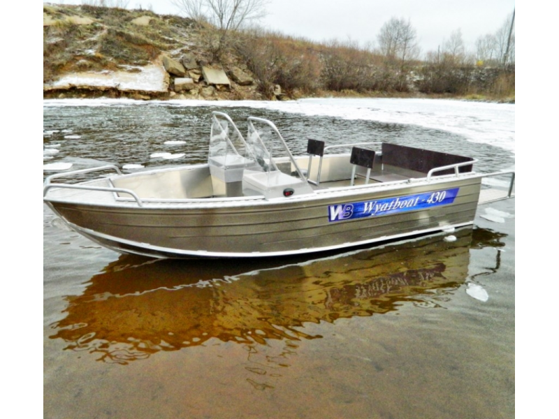Wyatboat 430 DC